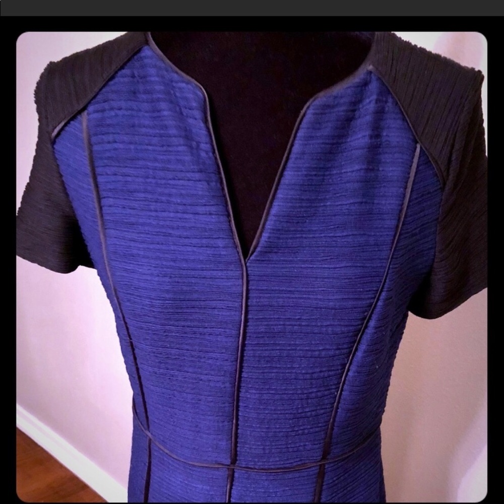 Short-sleeved dress, blue with black sleeves
